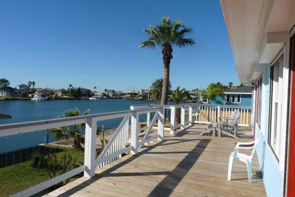 Paradise Lagoon*Bayhouse Fishing*Beach*Dogfriendly Galveston Luaran gambar